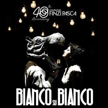 Finzi Pasca - Bianco su Bianco